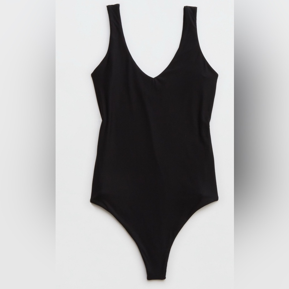 NWT Aerie Smoothez Plunge Bodysuit
